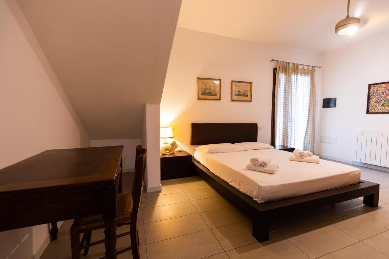 Theo'S Rooms Όλμπια Εξωτερικό φωτογραφία